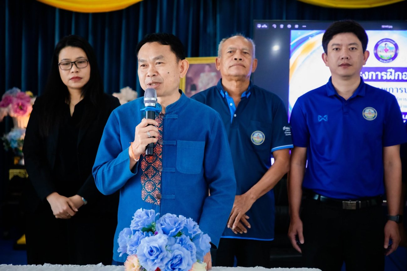 โครงการฝึกอบรมเพิ่มประสิทธิภาพการปฏิบัติราชการและทัศนศึกษาดูงาน ของคณะผู้บริหาร สมาชิกสภาเทศบาล พนักงานเทศบาล ลูกจ้างประจำ และพนักงานจ้างของเทศบาลตำบลหนองกี่ ประจำปีงบประมาณ พ.ศ. 2569